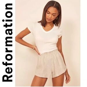 Reformation 100% Linen Sawyer Shorts in Sand XS High Rise Cuffed Boho Minimalist